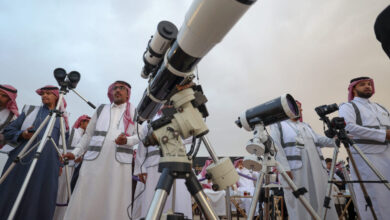 تابع الآن.. تغطية حية لرصد هلال شوال 1447 وتحديد يوم عيد الفطر في السعودية
