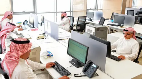 عودة البنوك بعد عيد الفطر في السعودية ومصر.. تعرف على المواعيد الرسمية والمفاجآت الجديدة