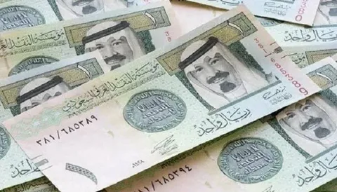 قفزة جديدة في الأسواق.. تعرف على سعر جرام الذهب اليوم وتحركات الدولار أمام الريال السعودي لحظة بلحظة