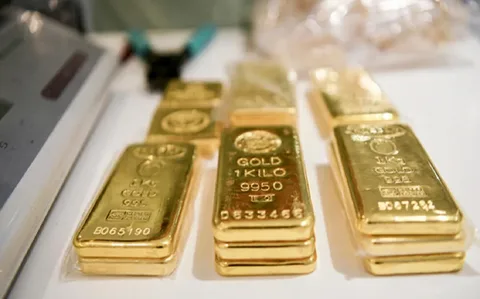 أسعار الذهب اليوم في مصر.. عيار 21 يقفز إلى 8185 جنيه للشراء وتحديثات لحظية مستمرة