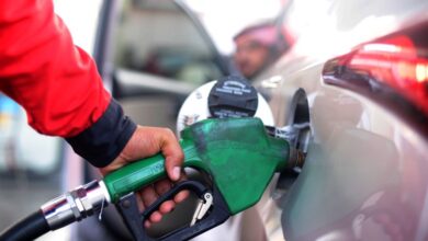 هل تقترب موجة الانخفاض؟.. تعرف على أسعار البنزين والسولار اليوم في مصر بعد هبوط النفط