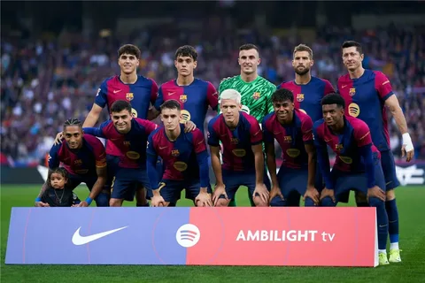 تشكيلة برشلونة الرسمية أمام إسبانيول في قمة الدوري الإسباني اليوم