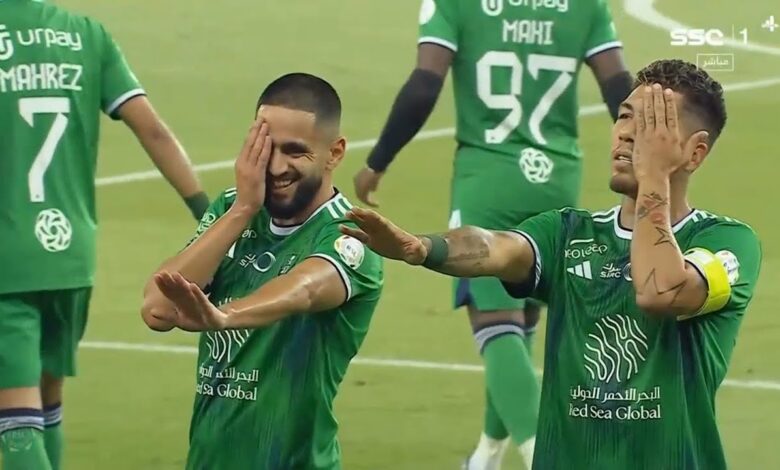 صوت المباراة الحاسمة.. من يعلّق على مواجهة الأهلي السعودي وفيسيل كوبي؟ والقنوات الناقلة كاملة