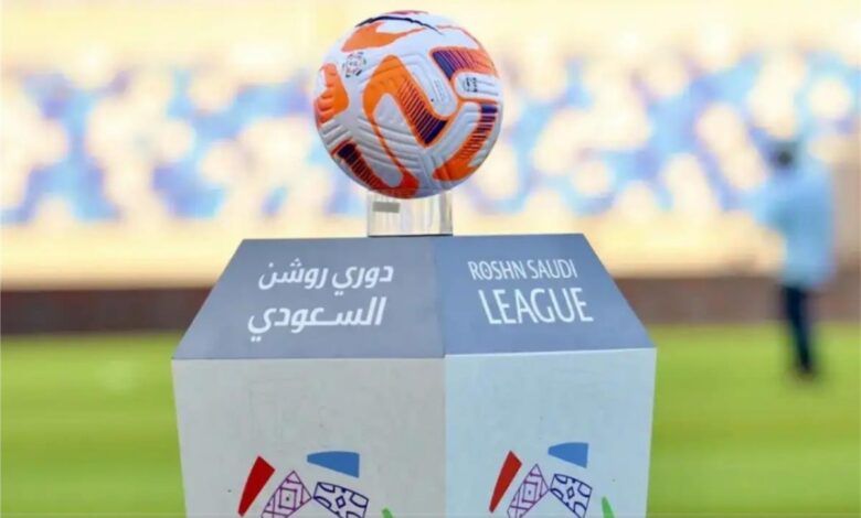 حكام مباريات الدوري السعودي اليوم في الجولة 34.. تعيينات نارية لمواجهات الحسم
