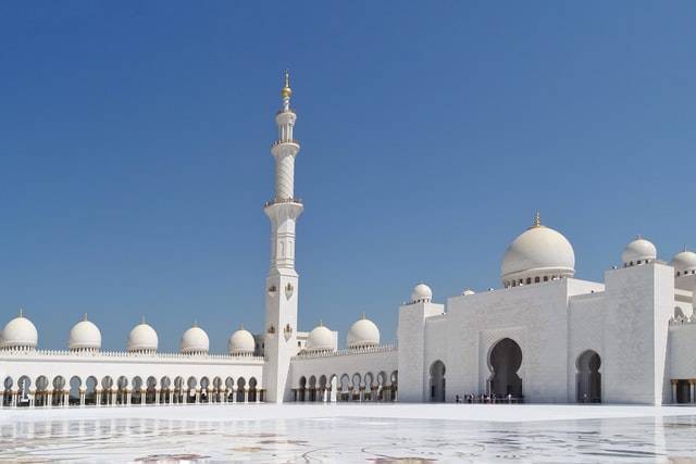 أذكار مناسك الحج من القرآن والسنة النبوية كاملة.. دليل شامل لأدعية الحج خطوة بخطوة لكل حاج