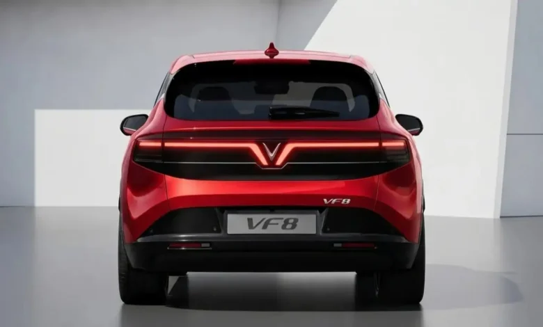 فينفاست VF8 2026 الكهربائية الجديدة.. مدى 500 كم ومنافسة شرسة في سوق الـSUV