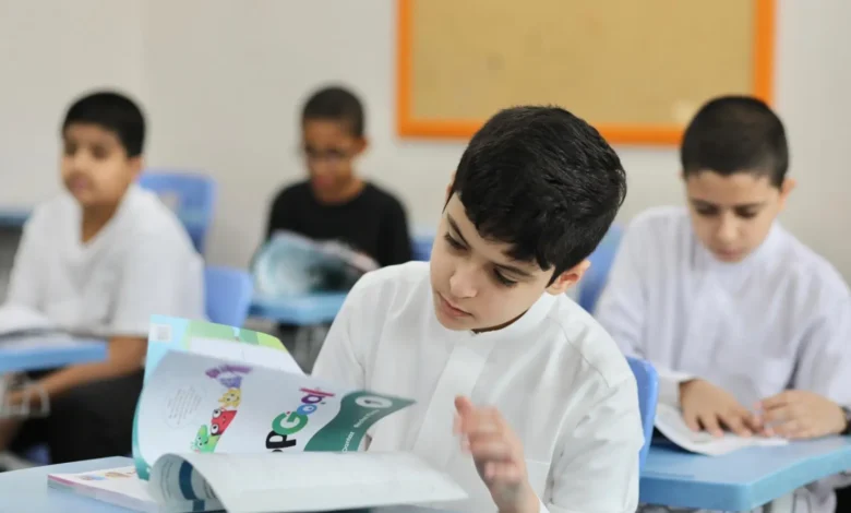 التقويم الدراسي 1448 في السعودية رسميًا.. مواعيد بداية الدراسة والإجازات والاختبارات كاملة