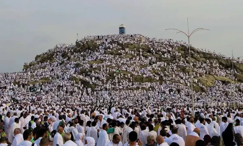 أذكار وأدعية يوم عرفة 2026 من الفجر حتى الغروب مكتوبة كاملة