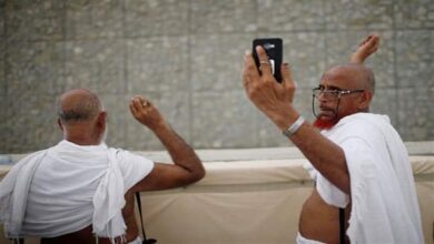 هل يجوز التصوير أثناء الحج؟.. الإفتاء والأزهر يوضحان الحكم الشرعي بالتفصيل