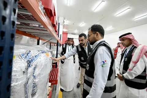 تعزيز الجاهزية المخبرية لهيئة الغذاء والدواء لموسم حج 1447هـ وخطط التشغيل والتقنيات الحديثة لضمان سلامة الغذاء والأدوية للحجاج