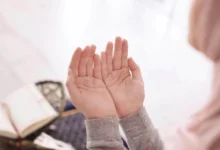 أدعية ليلة عرفة المباركة 2026 وأفضل الأعمال المستحبة للمسلمين