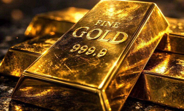 هبوط جديد لأسعار الذهب في مصر.. تراجع الأوقية عالميًا بـ52 دولارًا واتساع الفجوة السعرية إلى 122 جنيهًا