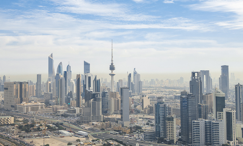 طقس الكويت اليوم الجمعة 24 يوليو 2026.. أجواء شديدة الحرارة نهارًا والحرارة تلامس 48 درجة مئوية