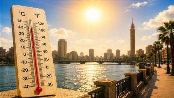 منخفض جوي وارتفاع الرطوبة في مصر.. الأرصاد تكشف سر الشعور بحرارة أعلى من المعدلات